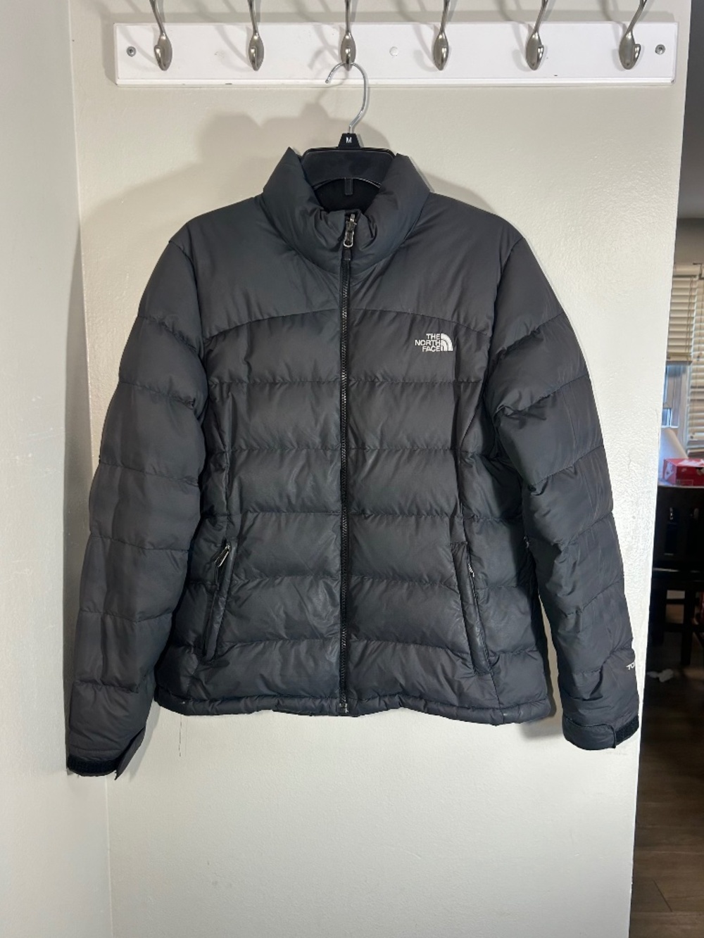 The North Face 700 Puffer Down Jacket Women’s Size L Black